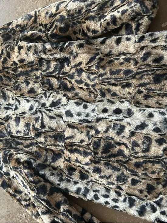 Anthropologie Leopard-Print Teddy Coat in Brown & Black - Plush Faux-Fur Jacket - Picture 3 of 4